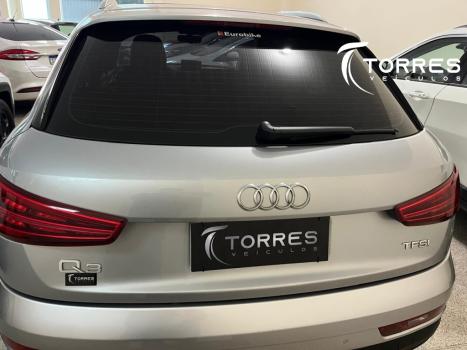AUDI Q3 1.4 4P TFSI AMBITION S-TRONIC AUTOM�TICO, Foto 4