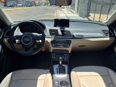 AUDI Q3 2.0 40 4P TFSI SPORTBACK PERFORMANCE BLACK PLUS QUATTRO TIPTRONIC AUTOMTICO, Foto 9