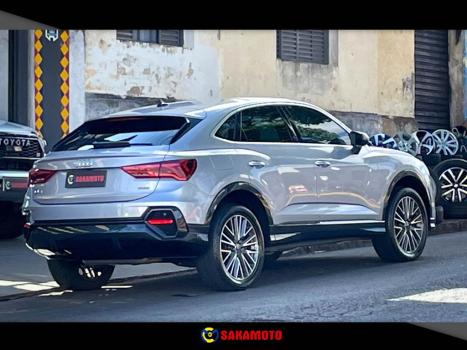 AUDI Q3 2.0 4P 40 TFSI SPORTBACK PERFORMANCE QUATTRO TIPTRONIC AUTOM�TICO, Foto 2