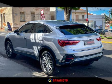 AUDI Q3 2.0 4P 40 TFSI SPORTBACK PERFORMANCE QUATTRO TIPTRONIC AUTOM�TICO, Foto 3