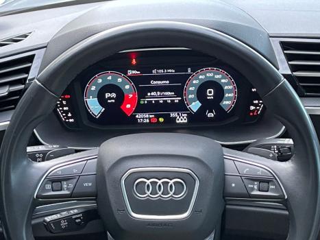 AUDI Q3 2.0 4P 40 TFSI SPORTBACK PERFORMANCE QUATTRO TIPTRONIC AUTOM�TICO, Foto 9