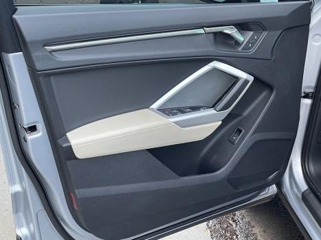 AUDI Q3 2.0 4P 40 TFSI SPORTBACK PERFORMANCE QUATTRO TIPTRONIC AUTOM�TICO, Foto 22