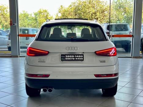 AUDI Q3 2.0 4P TFSI AMBIENTE QUATTRO S-TRONIC AUTOM�TICO, Foto 5