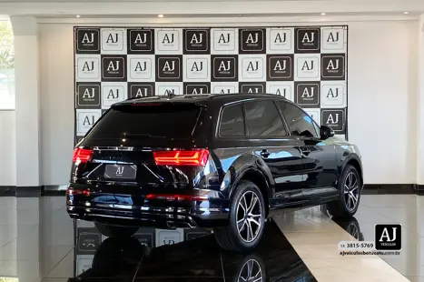 AUDI Q7 3.0 V6 24V 4P TDI PERFORMANCE BLACK TURBO DIESEL AUTOM�TICO, Foto 8