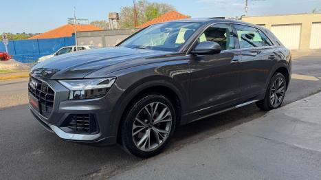 AUDI Q8 3.0 V6 24V 4P TFSI PERFORMANCE QUATTRO AUTOM�TICO TIPTRONIC, Foto 4