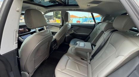 AUDI Q8 3.0 V6 24V 4P TFSI PERFORMANCE QUATTRO AUTOM�TICO TIPTRONIC, Foto 7