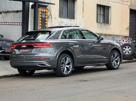 AUDI Q8 3.0 V6 24V 4P TFSI PERFORMANCE QUATTRO AUTOMÁTICO TIPTRONIC, Foto 2