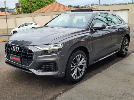 AUDI Q8 3.0 V6 24V 4P TFSI PERFORMANCE QUATTRO AUTOMÁTICO TIPTRONIC, Foto 4