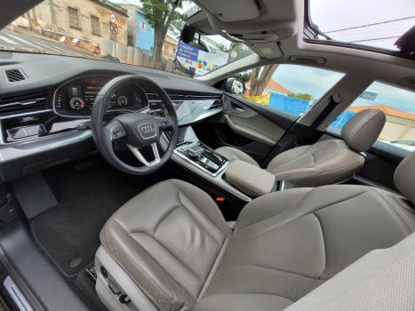 AUDI Q8 3.0 V6 24V 4P TFSI PERFORMANCE QUATTRO AUTOMÁTICO TIPTRONIC, Foto 5