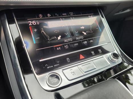 AUDI Q8 3.0 V6 24V 4P TFSI PERFORMANCE QUATTRO AUTOMÁTICO TIPTRONIC, Foto 17