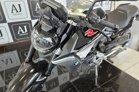 BMW F 900 R SPORT PLUS, Foto 2