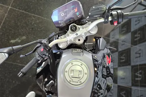 BMW F 900 R SPORT PLUS, Foto 4