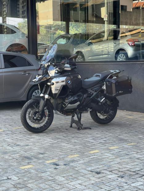 BMW R 1300 GS ADVENTURE TRIPLE BLACK, Foto 3