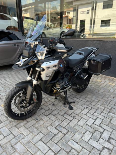 BMW R 1300 GS ADVENTURE TRIPLE BLACK, Foto 11