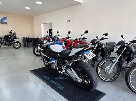 BMW S 1000 RR HP4 STREET, Foto 5