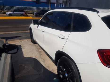 BMW X1 2.0 16V 4P 18I S DRIVE AUTOMTICO, Foto 3
