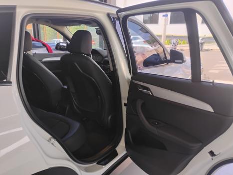 BMW X1 2.0 16V 4P SDRIVE 20I ACTIVEFLEX TURBO AUTOMTICO, Foto 14