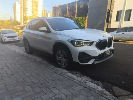 BMW X1 2.0 16V 4P SDRIVE 20I ACTIVEFLEX TURBO AUTOM�TICO, Foto 3