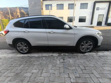 BMW X1 2.0 16V 4P SDRIVE 20I ACTIVEFLEX TURBO AUTOM�TICO, Foto 4