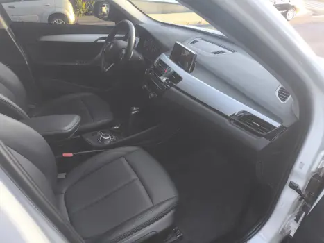 BMW X1 2.0 16V 4P SDRIVE 20I ACTIVEFLEX TURBO AUTOM�TICO, Foto 13