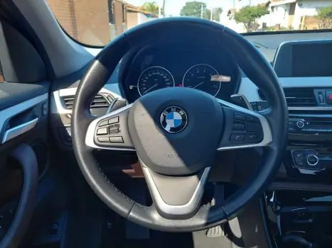 BMW X1 2.0 16V 4P XDRIVE 25I SPORT ACTIVEFLEX AUTOM�TICO, Foto 21