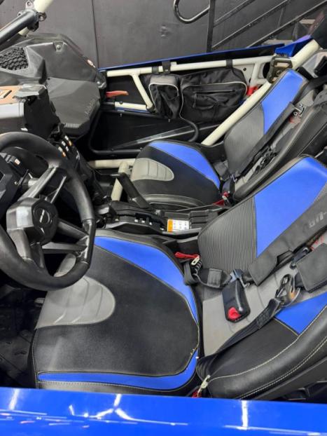 BRP CAN-AM Maverick X3 RS 900 Turbo , Foto 3