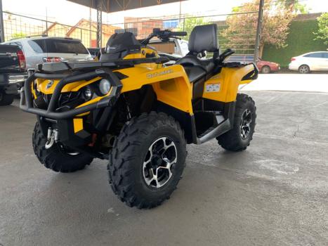BRP CAN-AM Outlander 650, Foto 1