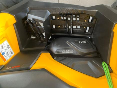 BRP CAN-AM Outlander 650, Foto 10