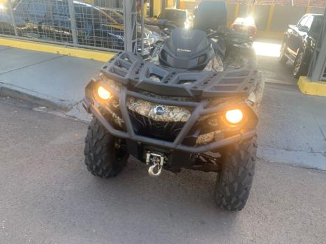 BRP CAN-AM Outlander 650, Foto 2