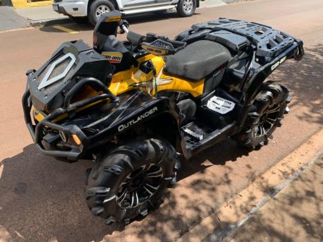 BRP CAN-AM Outlander XMR 1000, Foto 1