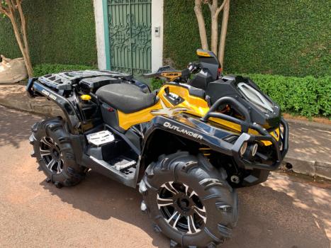 BRP CAN-AM Outlander XMR 1000, Foto 3