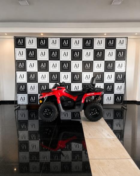 BRP CAN-AM Outlander 570, Foto 6