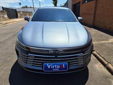 BYD King 1.5 16V 4P GS DM-I PHEV AUTOMÁTICO, Foto 2