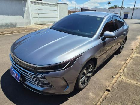 BYD King 1.5 16V 4P GS DM-I PHEV AUTOMÁTICO, Foto 3