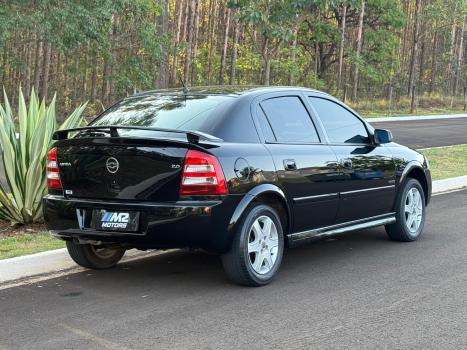CHEVROLET Astra Hatch 2.0 4P ADVANTAGE  FLEX, Foto 2