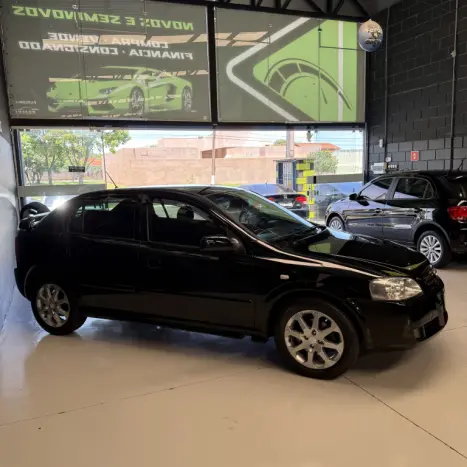 CHEVROLET Astra Hatch 2.0 4P ADVANTAGE  FLEX, Foto 4