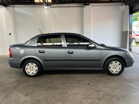 CHEVROLET Astra Hatch 1.8 4P GL, Foto 4