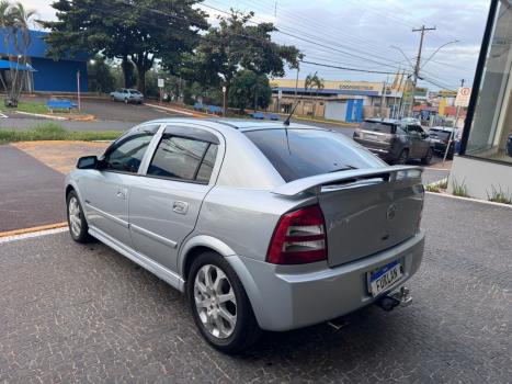 CHEVROLET Astra Hatch 2.0 4P ADVANTAGE  FLEX, Foto 4
