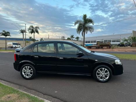 CHEVROLET Astra Hatch 2.0, Foto 6