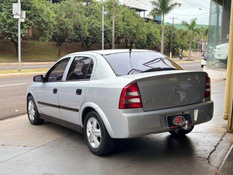 CHEVROLET Astra Sedan 2.0 4P, Foto 5