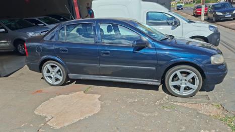 CHEVROLET Astra Sedan 1.8 4P GL, Foto 1