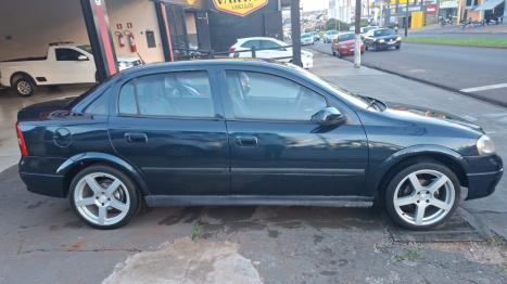 CHEVROLET Astra Sedan 1.8 4P GL, Foto 4