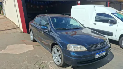CHEVROLET Astra Sedan 1.8 4P GL, Foto 19