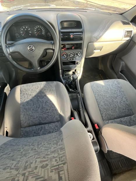 CHEVROLET Astra Sedan 1.8 4P, Foto 4