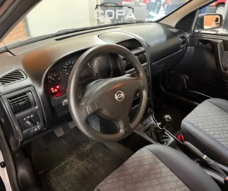 CHEVROLET Astra Sedan 1.8 4P GL, Foto 16