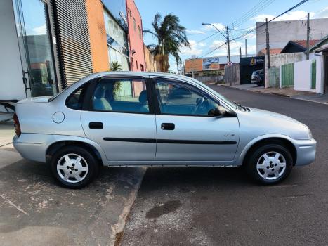 CHEVROLET Classic Sedan 1.0 4P FLEX LIFE, Foto 4 CHEVROLET Classic Sedan 1.0 4P FLEX LIFE, Foto 4