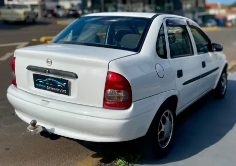 CHEVROLET Classic Sedan 1.6 4P, Foto 2