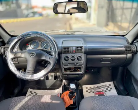 CHEVROLET Classic Sedan 1.6 4P, Foto 6