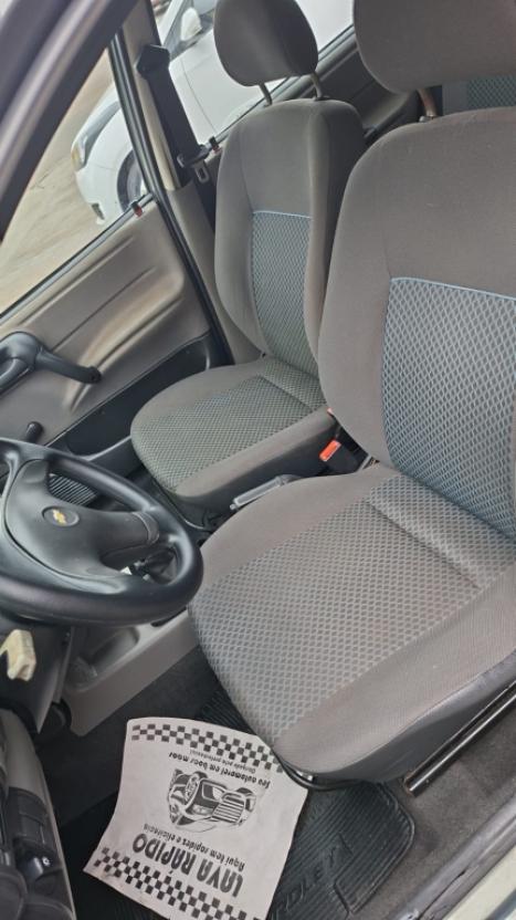 CHEVROLET Classic Sedan 1.0 4P VHCE FLEX LS, Foto 9