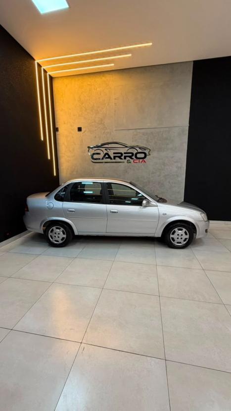 CHEVROLET Classic Sedan 1.0 4P VHCE FLEX LS, Foto 4